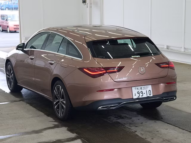 MERCEDES-BENZ CLA-CLASS