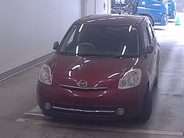 MAZDA VERISA