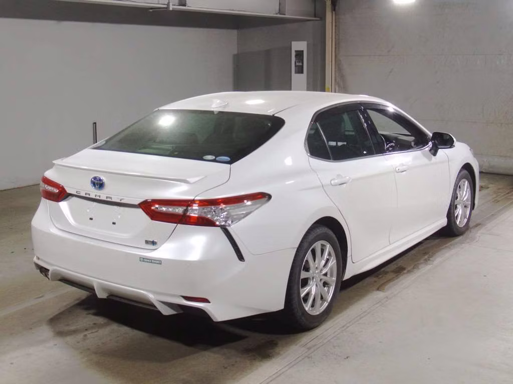 TOYOTA CAMRY