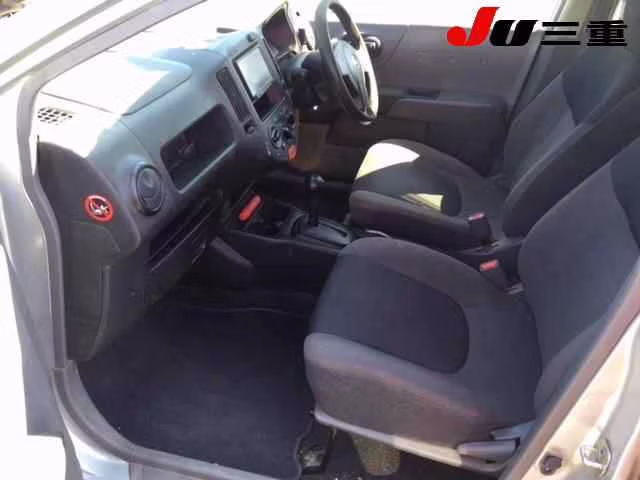 NISSAN AD