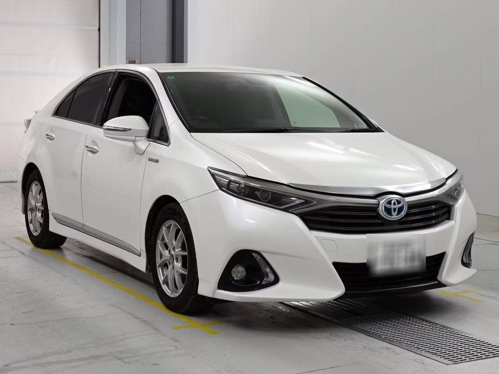 TOYOTA SAI