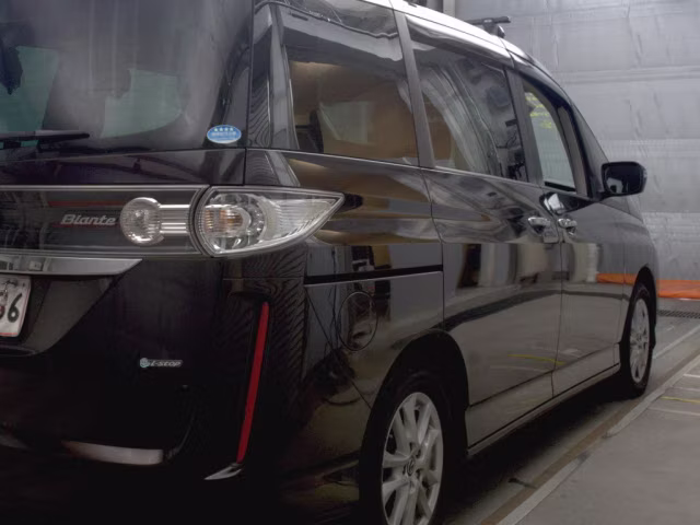 MAZDA BIANTE