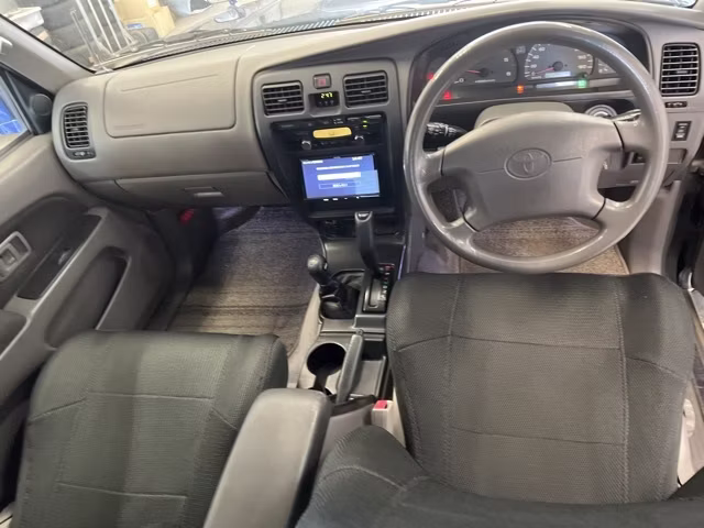 TOYOTA HILUX SURF