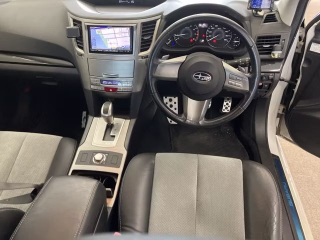 SUBARU LEGACY