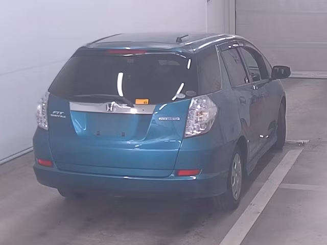HONDA FIT SHUTTLE