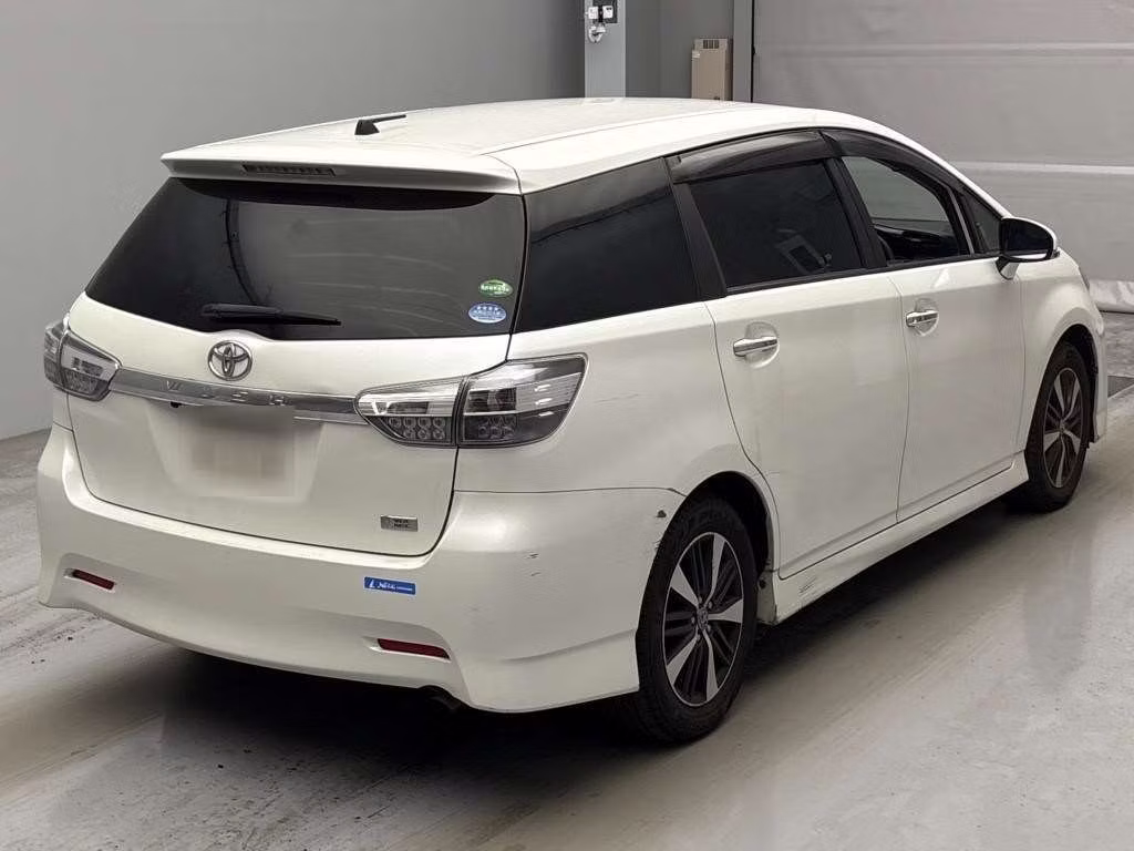 TOYOTA WISH