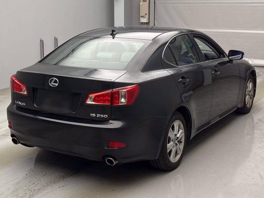 LEXUS IS250