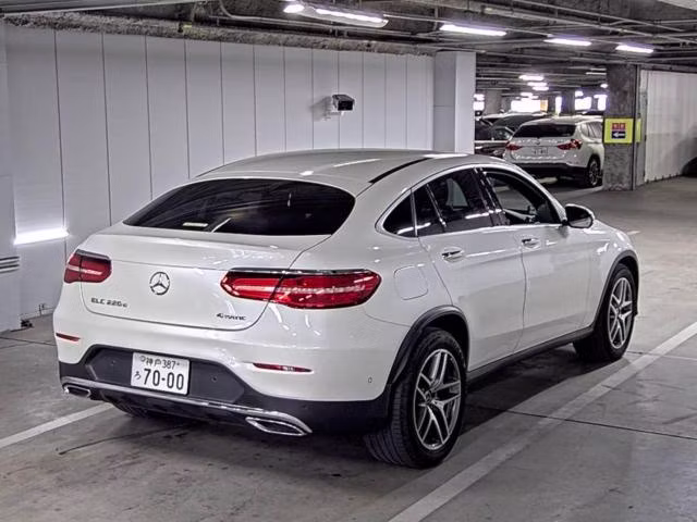MERCEDES-BENZ GLC COUPE