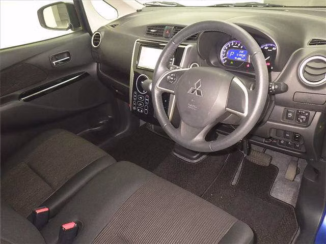 MITSUBISHI EK CUSTOM
