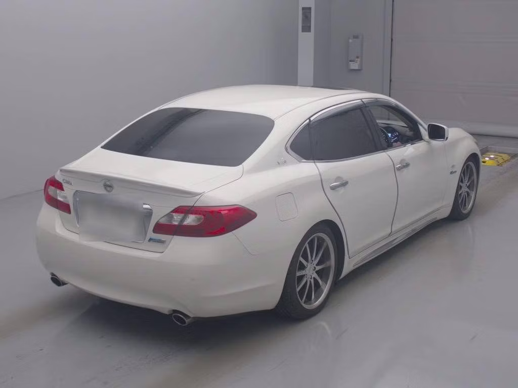 NISSAN CIMA