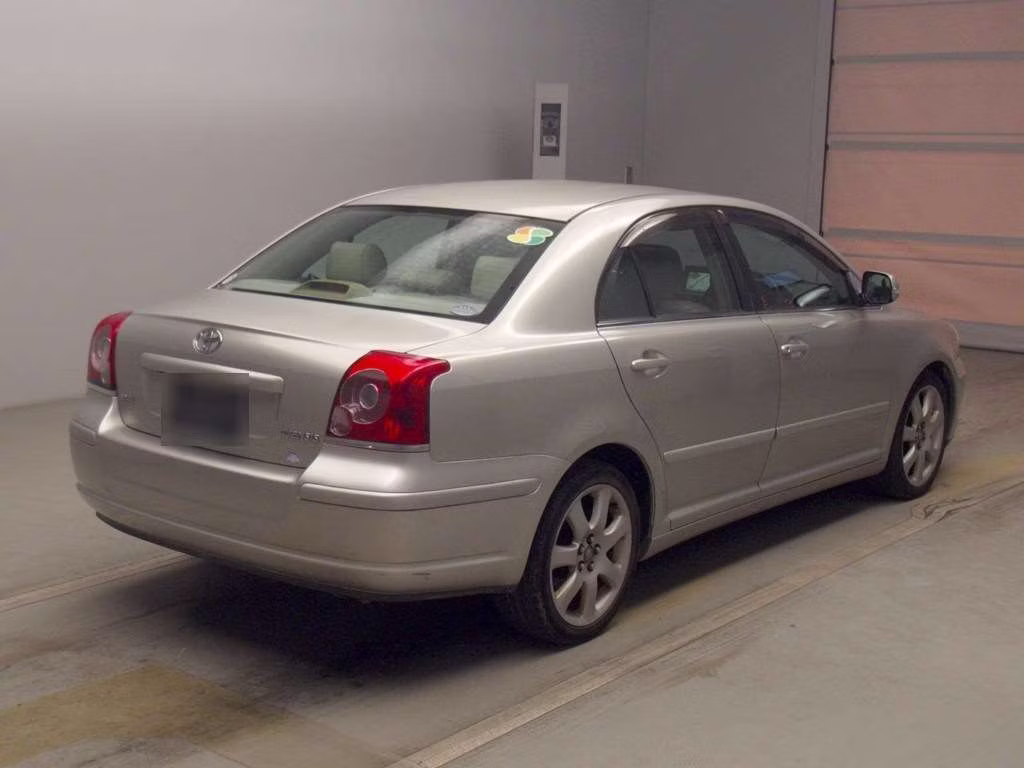 TOYOTA AVENSIS
