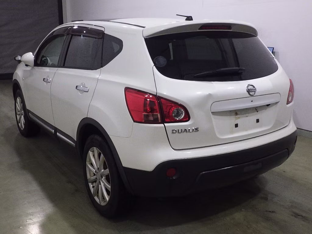 NISSAN DUALIS