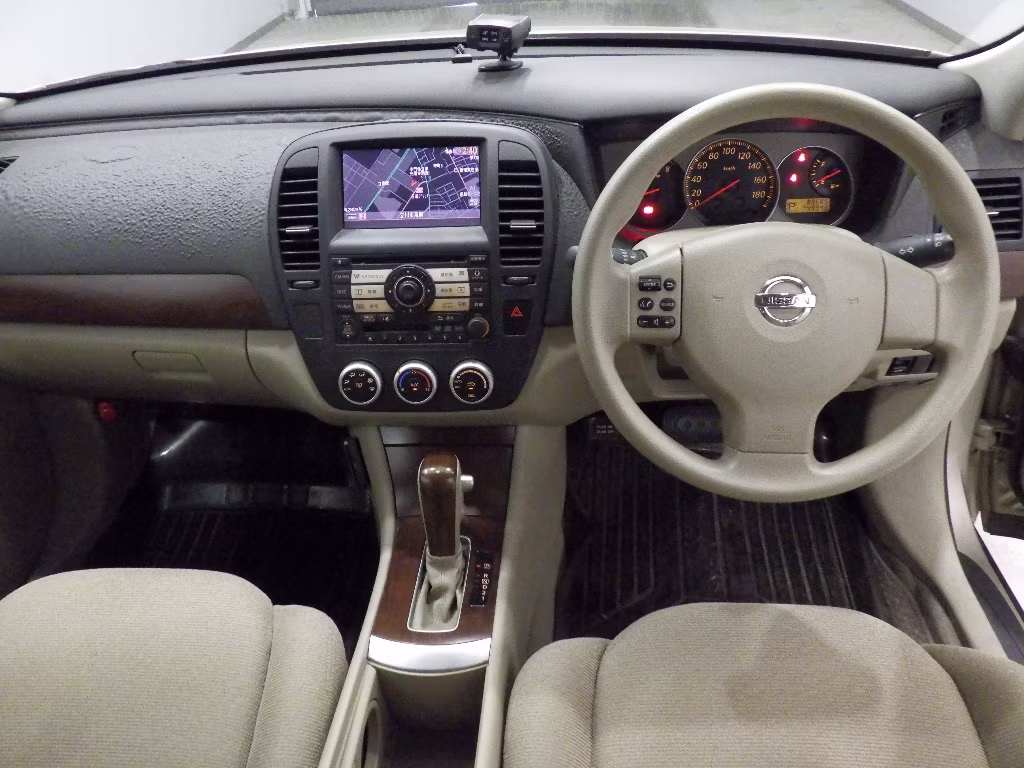 NISSAN BLUEBIRD SYLPHY