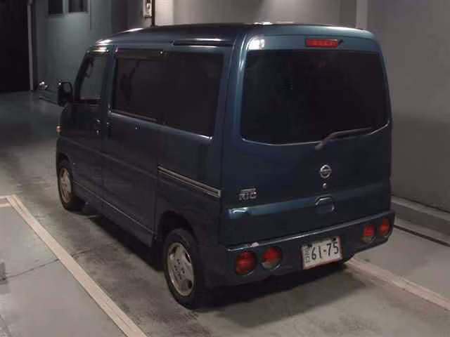 NISSAN CLIPPER