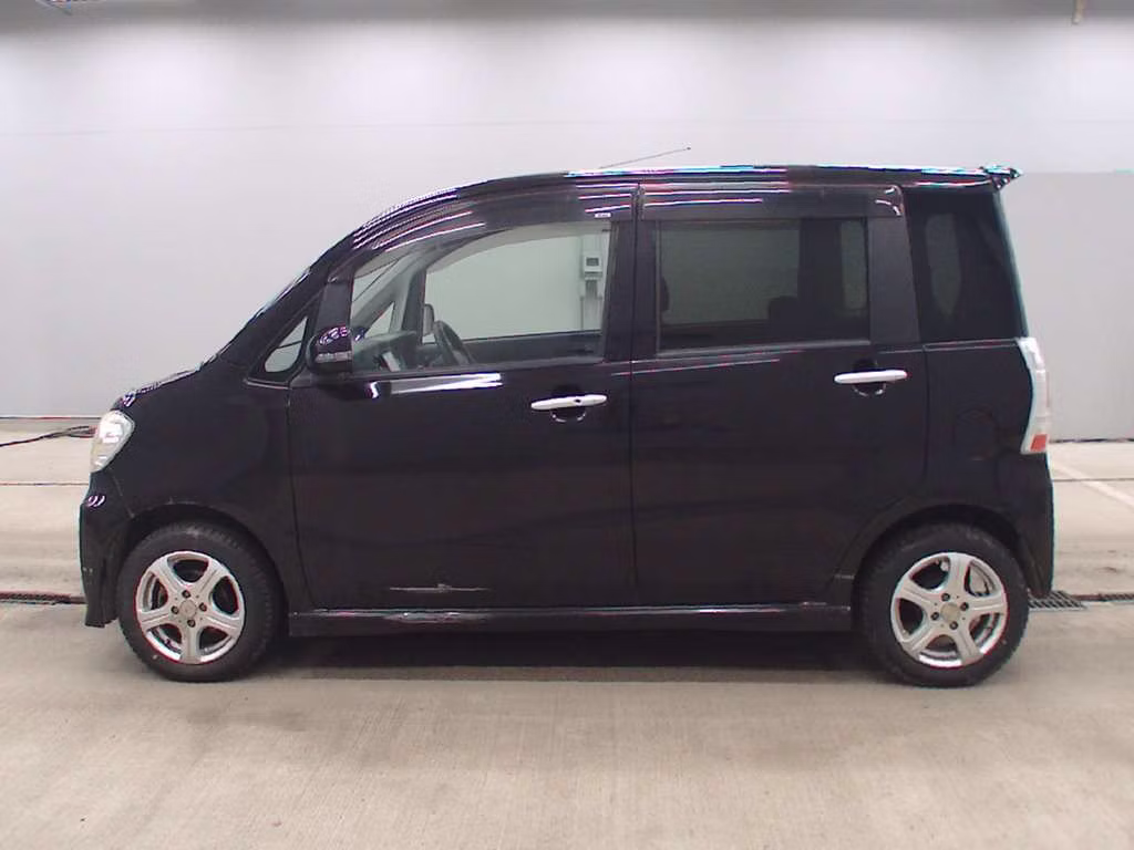 DAIHATSU TANTO EXE