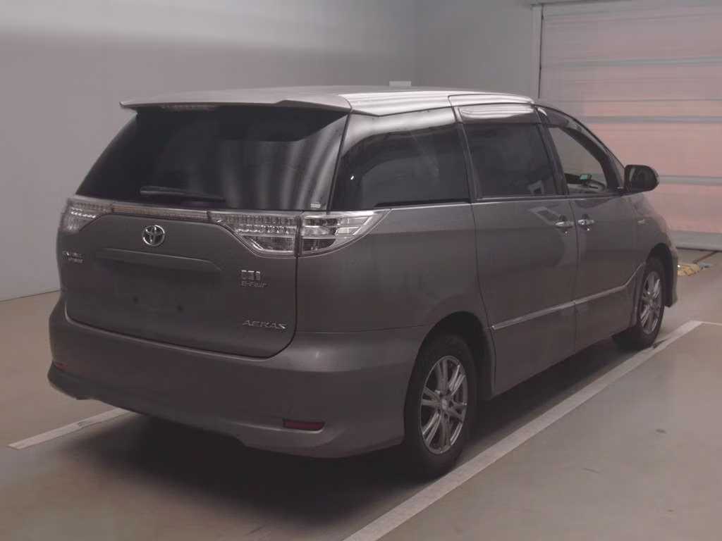 TOYOTA ESTIMA