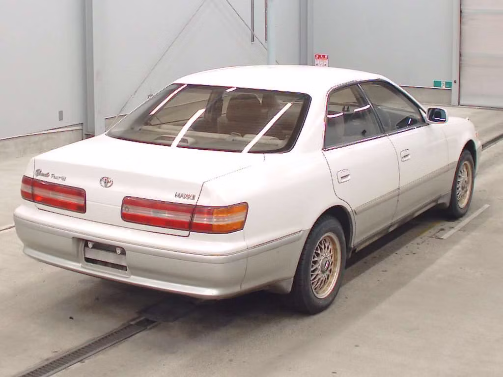 TOYOTA MARK II