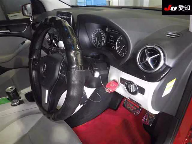MERCEDES-BENZ B-CLASS