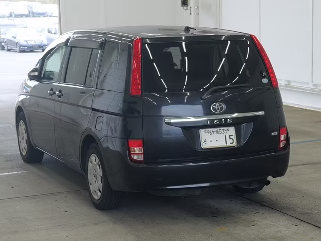 TOYOTA ISIS
