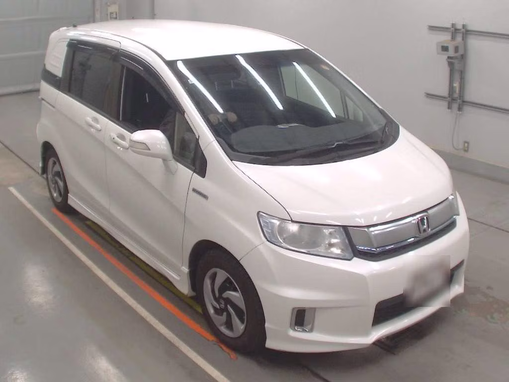 HONDA FREED