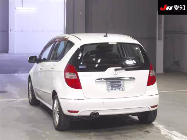 MERCEDES-BENZ A-CLASS
