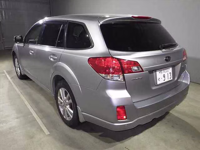 SUBARU LEGACY