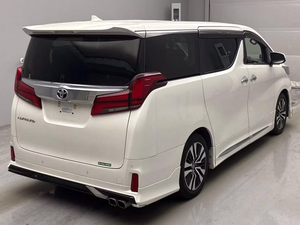 TOYOTA ALPHARD
