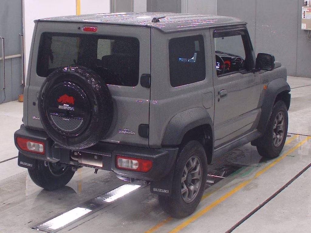 SUZUKI JIMNY SIERRA