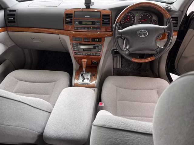 TOYOTA MARK II