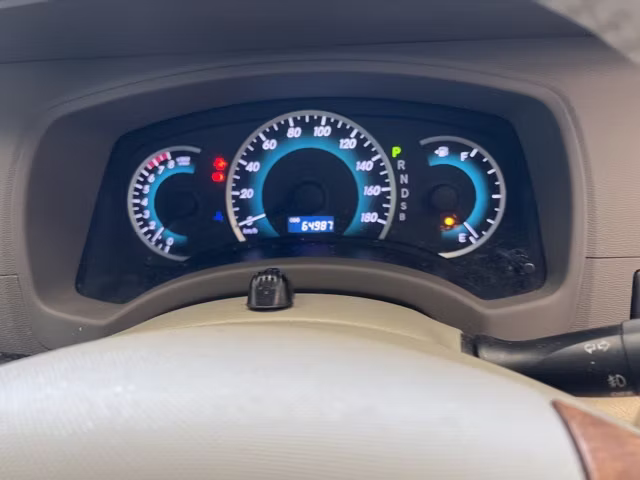TOYOTA ISIS