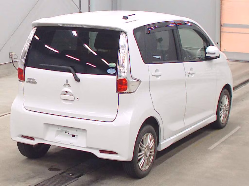 MITSUBISHI EK CUSTOM