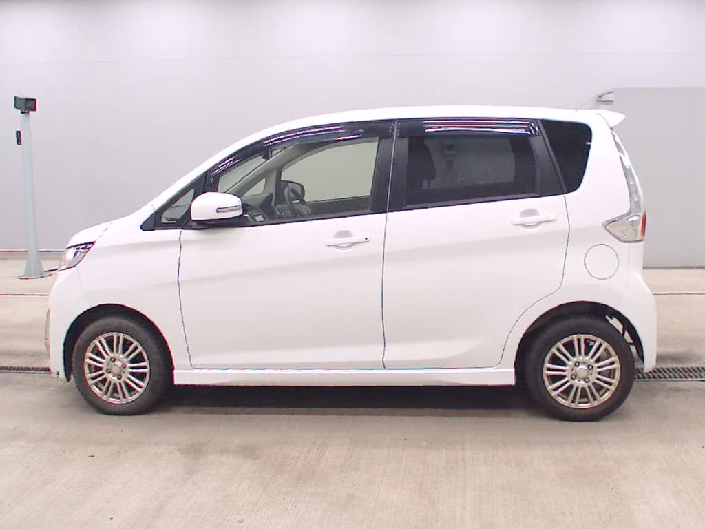 MITSUBISHI EK CUSTOM