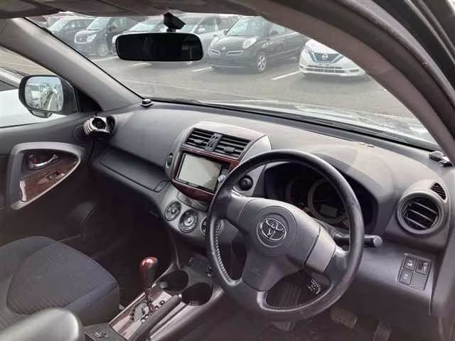 TOYOTA VANGUARD