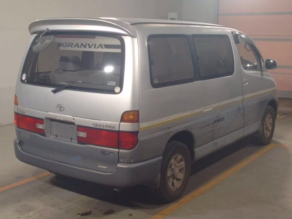 TOYOTA GRANVIA
