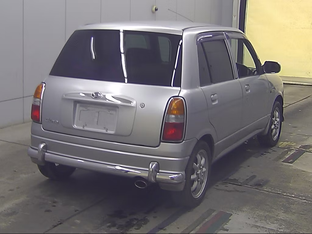 DAIHATSU MIRA GINO
