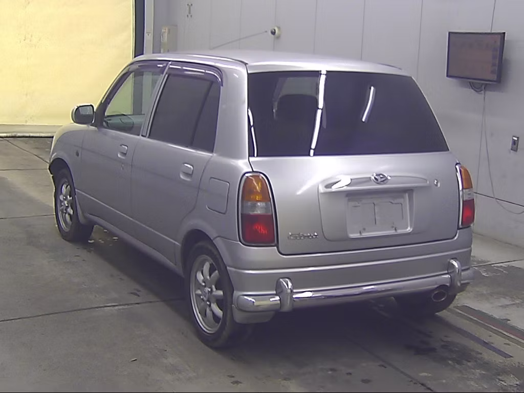 DAIHATSU MIRA GINO