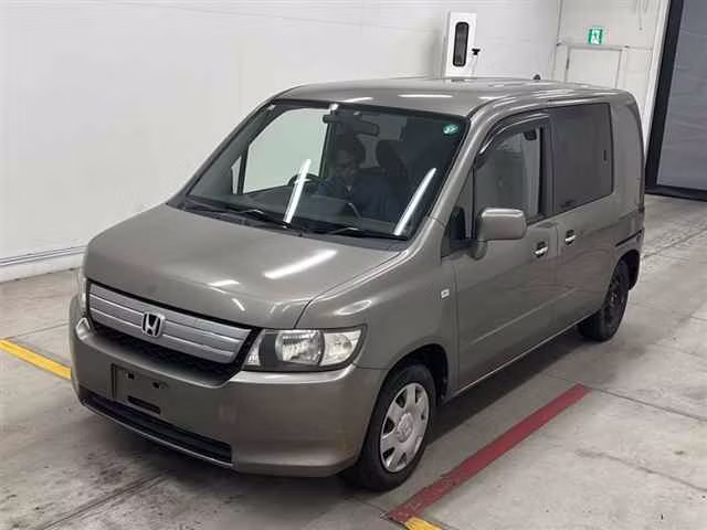HONDA MOBILIO SPIKE