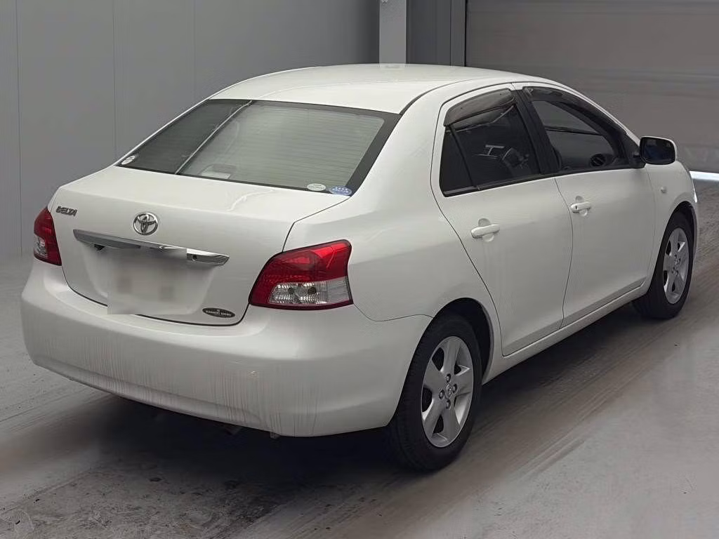 TOYOTA BELTA