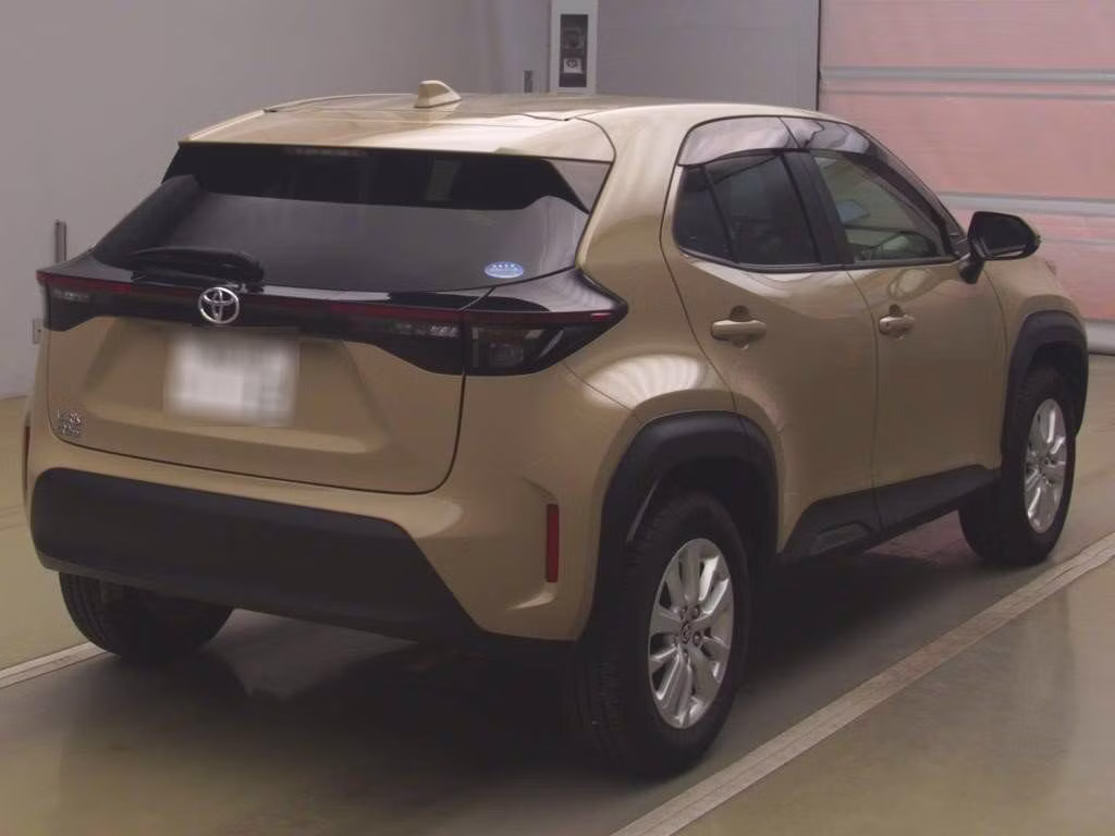 TOYOTA YARIS CROSS