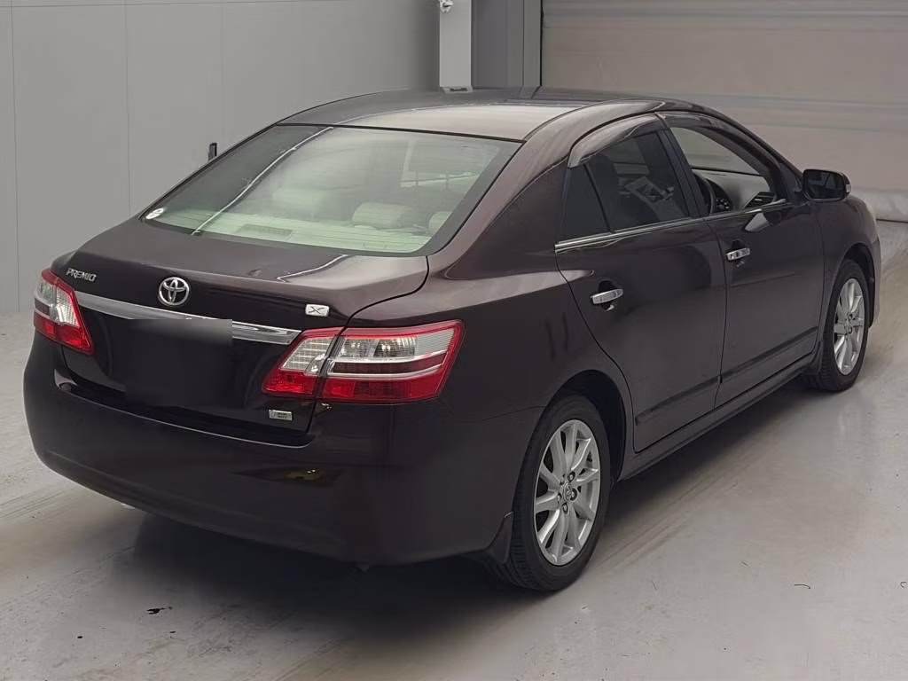 TOYOTA PREMIO