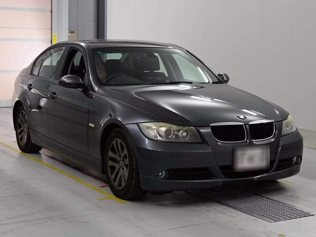 BMW 3-SERIES