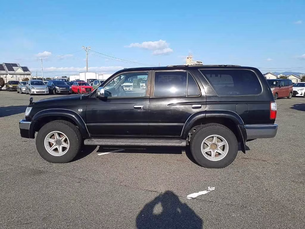 TOYOTA HILUX SURF