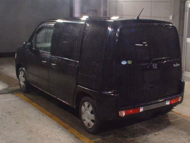 HONDA MOBILIO SPIKE