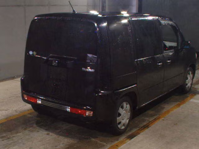HONDA MOBILIO SPIKE