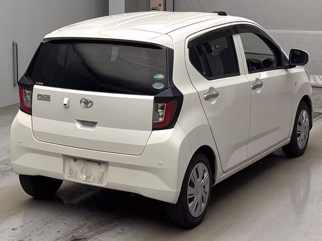 TOYOTA PIXIS EPOCH