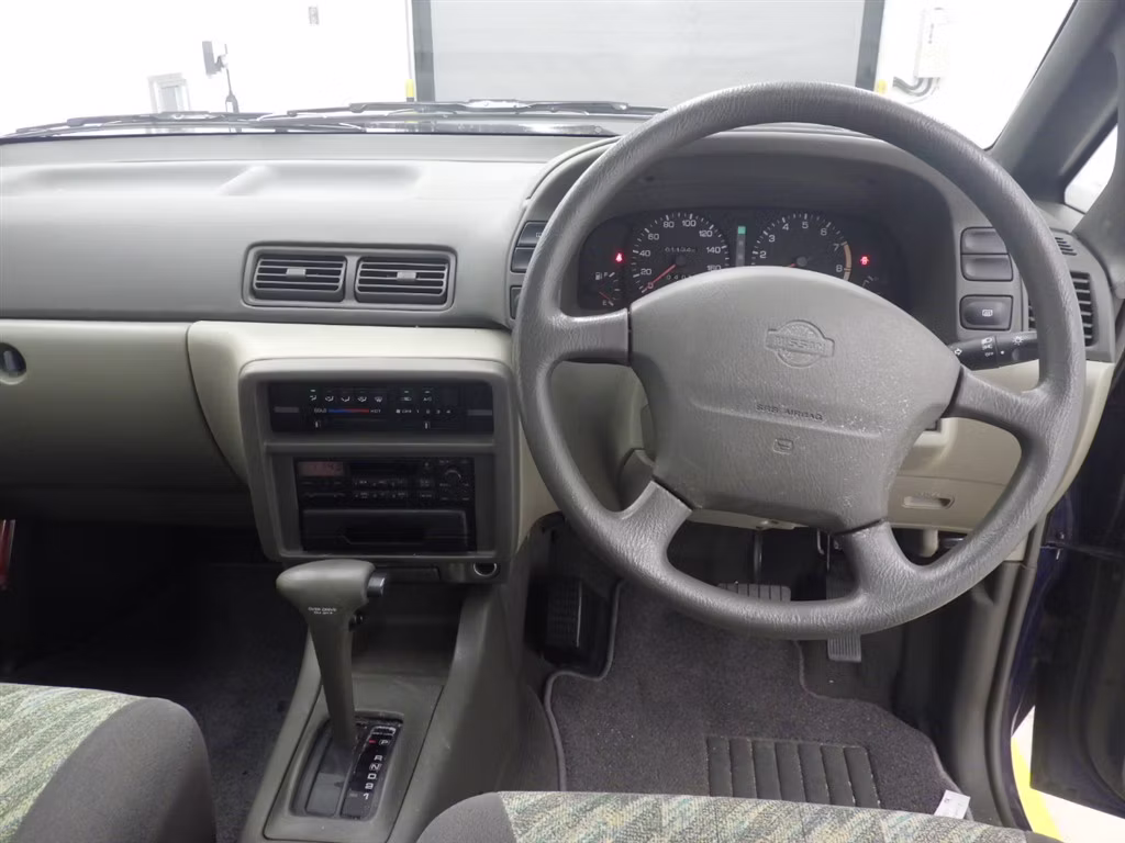 NISSAN PRAIRIE JOY