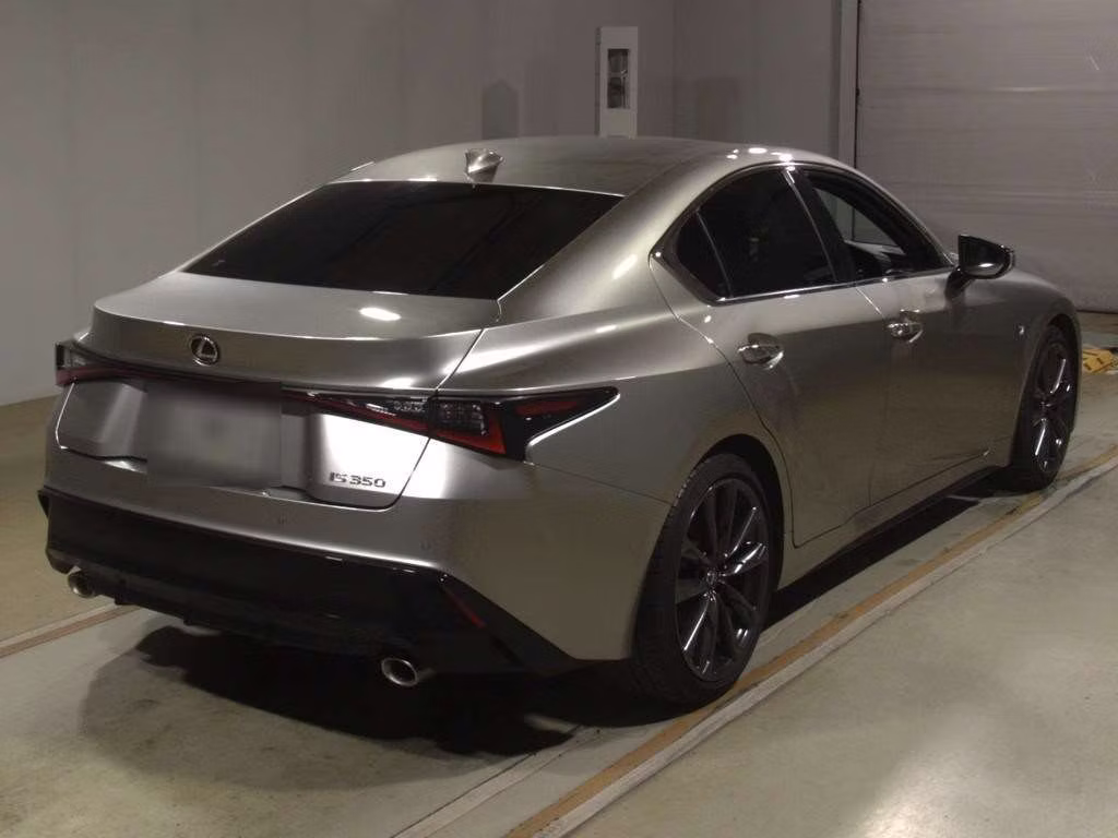 LEXUS IS350