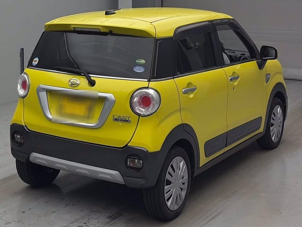 DAIHATSU CAST