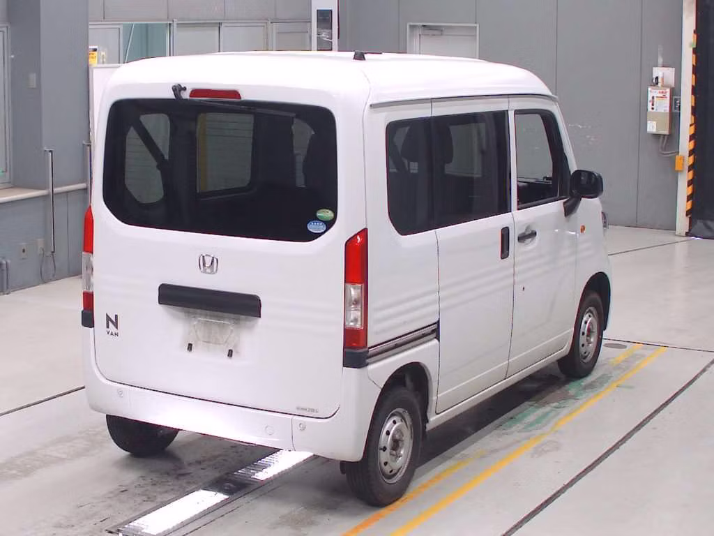 HONDA N-VAN
