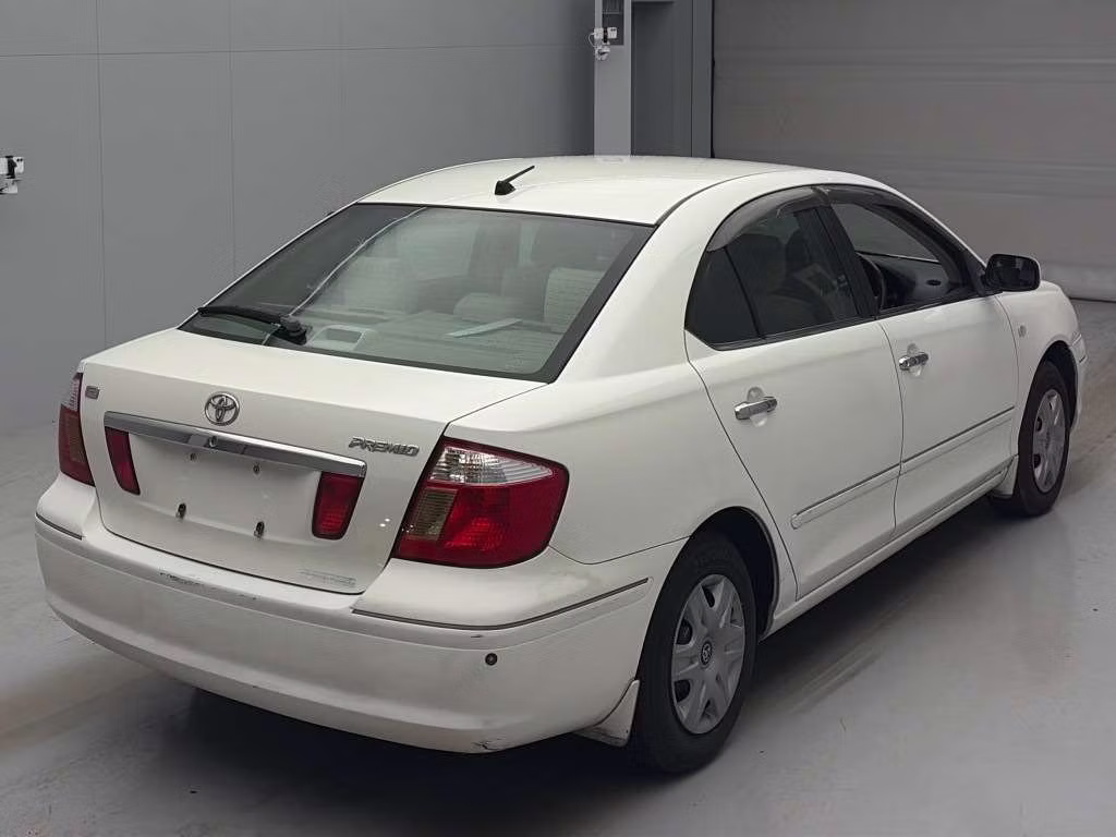TOYOTA PREMIO